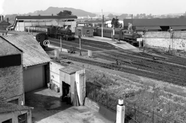 CARMARTHEN RAILWAY STATION, SOUTH WEST WALES. 1958  PHOTO 12 x 8