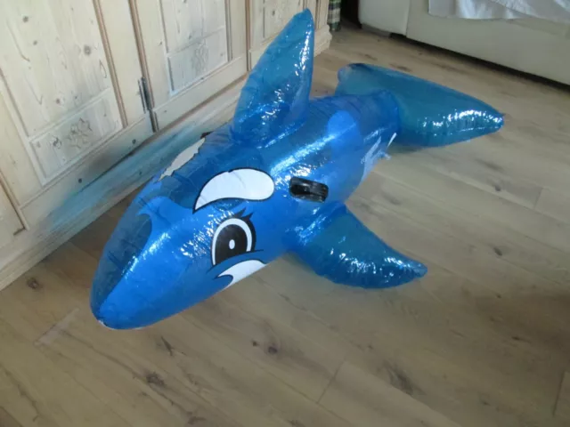 Aufblasbarer Wal blau transparent
