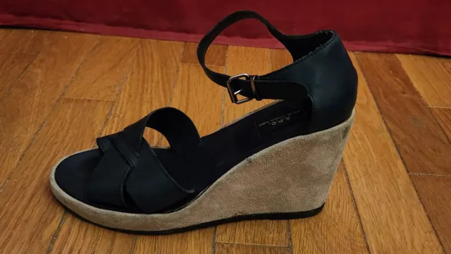 A.P.C. Navy Leather JULIETTE Wedge Sandal, Size 7 3