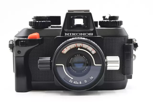 Nikon Nikonos IV-A Underwater 35mm Film Camera Kit w/ 35mm Lens #114