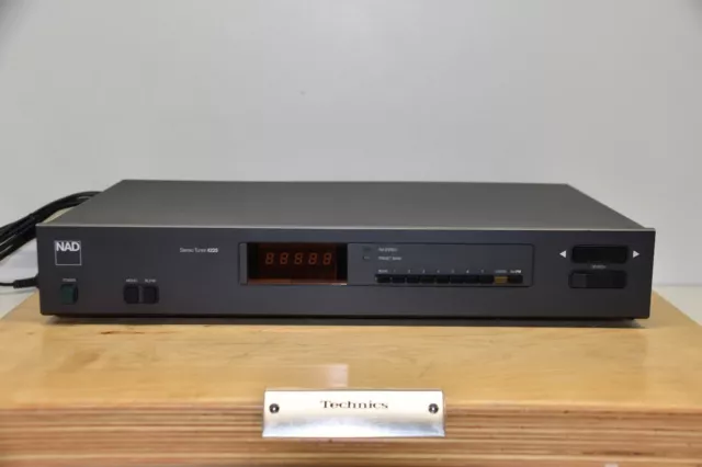 NAD 4225 AM/FM Integra T-4450 Stereo High-End Tuner/Radio in sehr guter Zustand