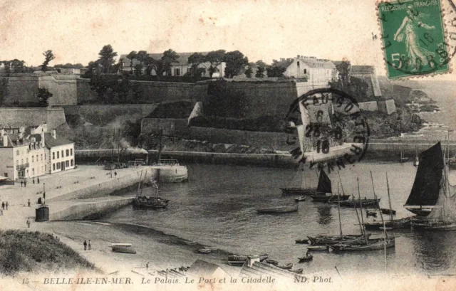 CPA 56 - BELLE ILE EN MER (Morbihan) - 15. Le Palais. Le Port et la Citadelle