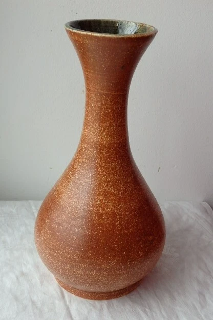 Vase en céramique d'Accolay