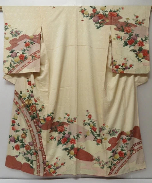 2108T04z930 Vintage Japanese Kimono Silk TSUKESAGE Chrysanthemum Off-white
