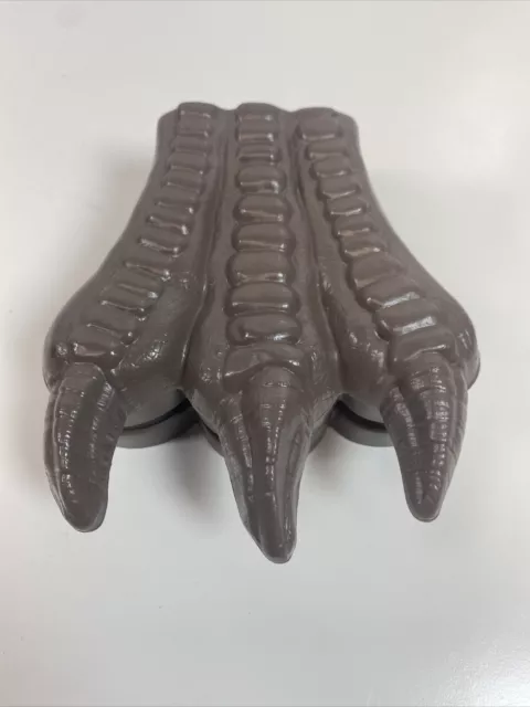 1998 MILTON BRADLEY GODZILLA 3-D BOARD GAME Replacement CLAW MOLD CASE