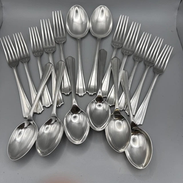 thumbnail image 2 of Ekco EKS7 Stainless Steel Flatware Set - Geometric Pattern - Forks, Spoons, Knives 2 of 3