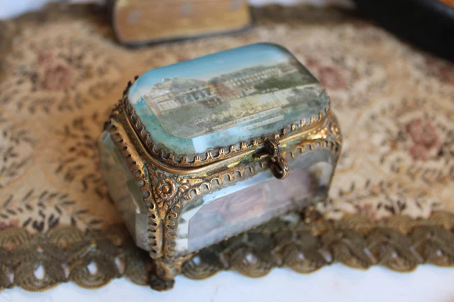 Coffret à bijoux ancien 19ème en verre biseauté et laiton Le Havre