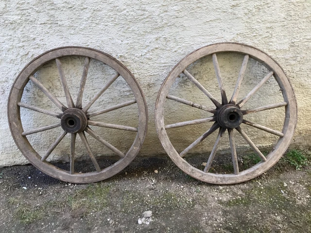 Antike alte Holzräder Wagenräder Speichenräder Holzrad Wagenrad 110cm