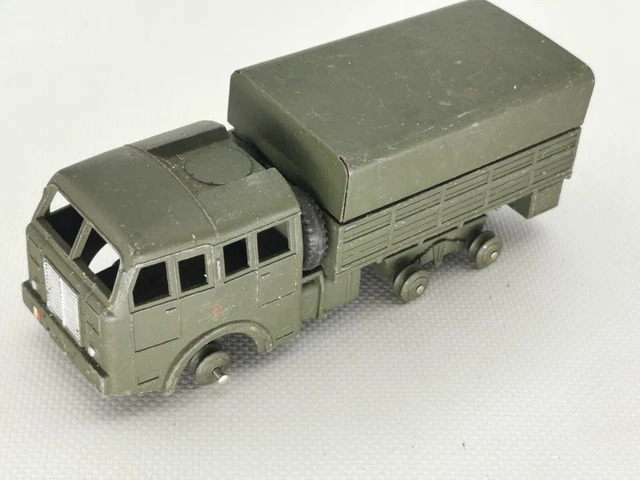 Dinky Toys Berliet Tous Terrains Militaire 1959 - Vert Armée - Roue Concave - Quasi Neuf