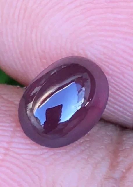 2.55cts Beautiful Maroon Red Spinel Cabocchon (VVS)-Natural Untreated Sri Lanka