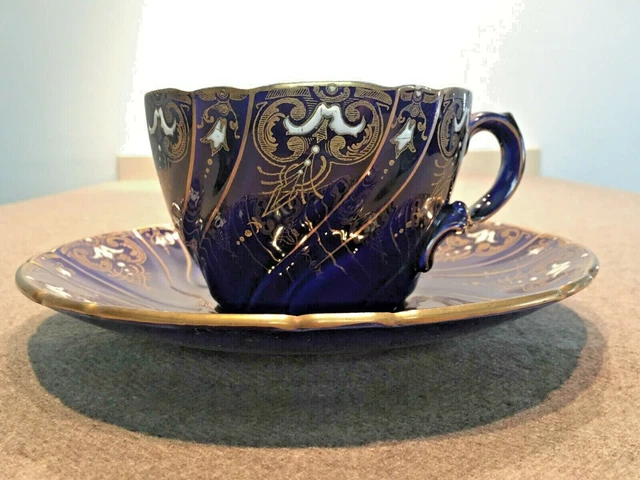 Lunéville K&G Mod Marquise - Grande tasse à déjeuner ou chocolat en faïence bleu