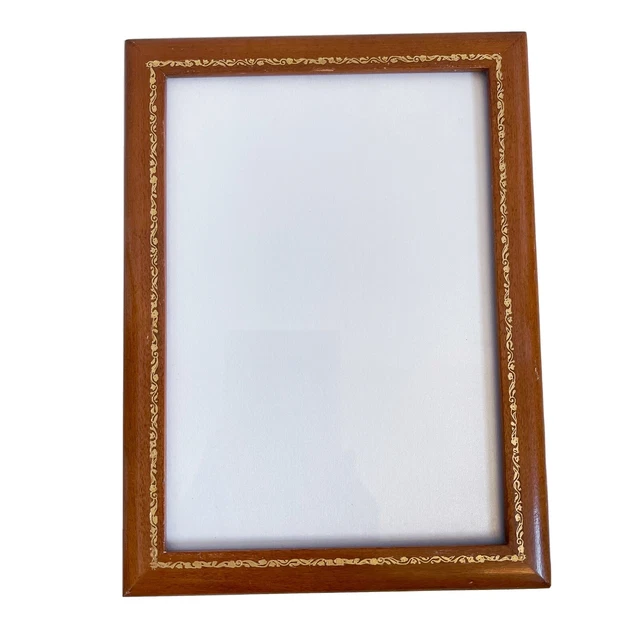 Vintage Wood Gold Scroll Leaf Floral Etched Detail Photo Frame 5.5” x 7.5”