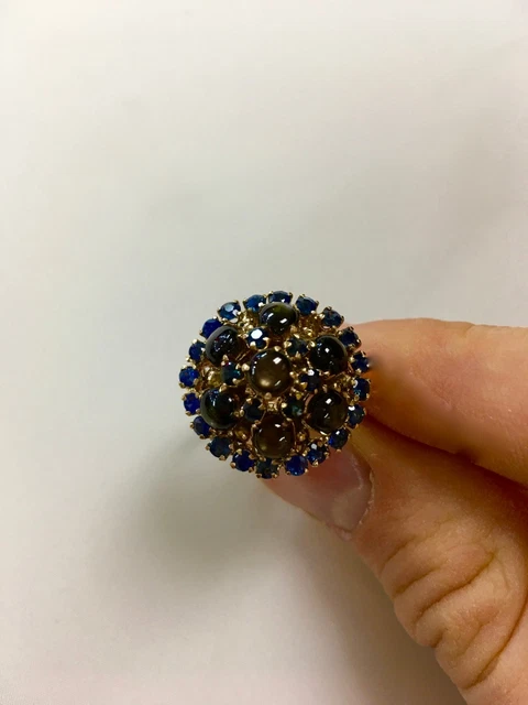 14k Yellow Gold Cluster Ring w/ Black Star Sapphire and Blue Sapphire Size: 7.5