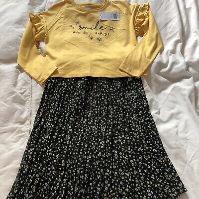 BNWT Girls skirt and top outfit, aged 8-9
