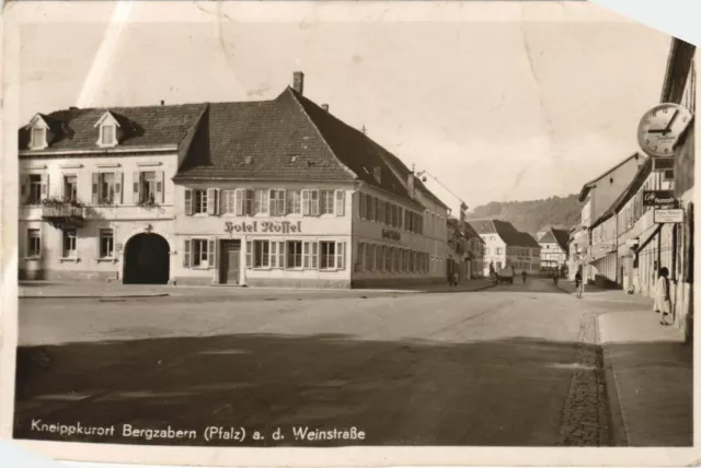 CPA AK BAD BERGZABERN Platz mit Hotel GERMANY (1161795)