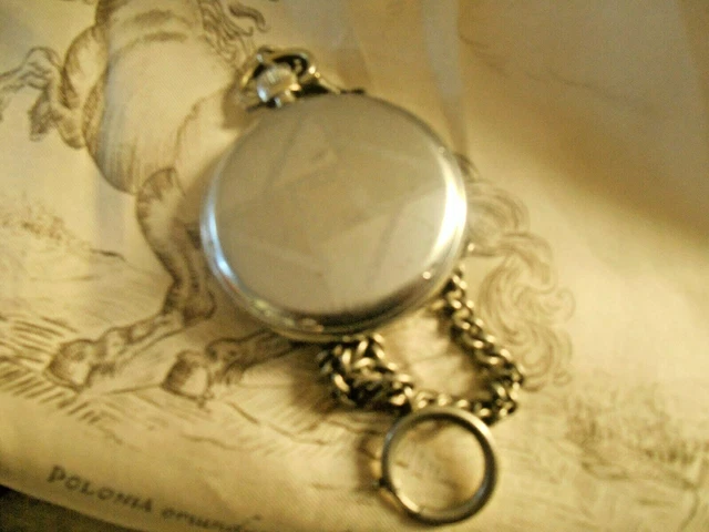 Belle Montre à Gousset Ancienne - Mécanique Manuelle - Vers 1900 - Argenté