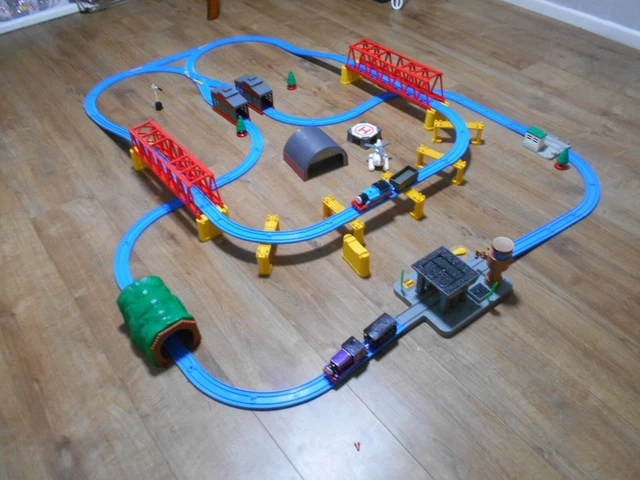 tomy train track set