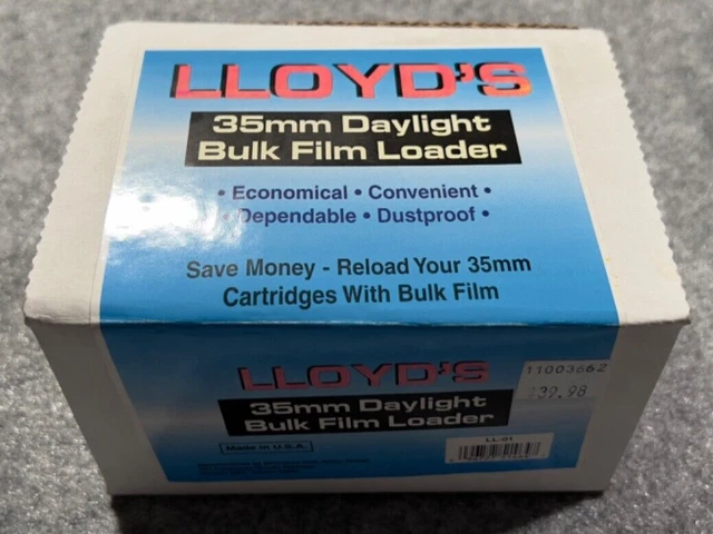 Nuevo en caja LLOYD'S 35 mm CARGADOR DE PELÍCULA A GRANEL Luz del día Hecho en EE. UU. Fotografía de cuarto oscuro