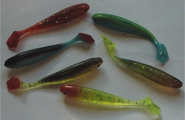 Lot De Leurres Souples Fox Rage UV – 9cm Swing Ball, Grayfish, Shovel Shad, Funky Worm (4 Pièces)