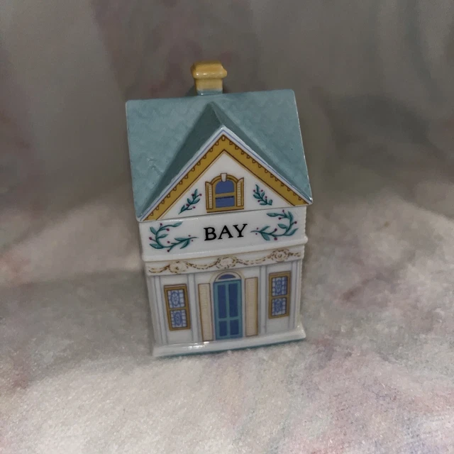 VINTAGE THE LENOX Spice Village Bay Porcelain House Jar With Lid 1989