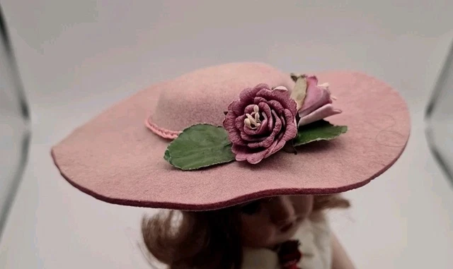 Chapeau femme ancien plumes - Vêtements