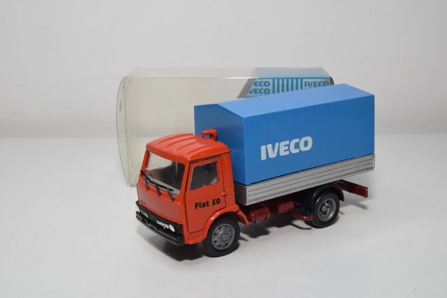 B41 1:43 OLD-CARS – Fiat Iveco Daily Vert, Collection NMIB, Modèle Rare