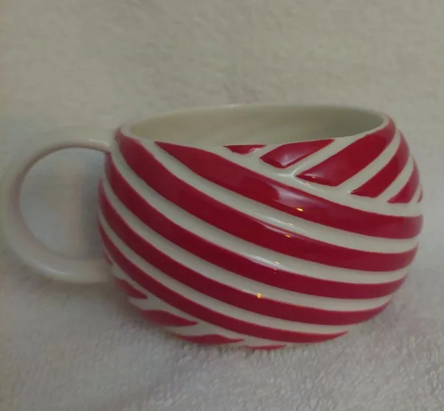 Starbucks 2013 Holiday Peppermint Swirl Red White Stripe Candy Cane Mug Cup 12oz