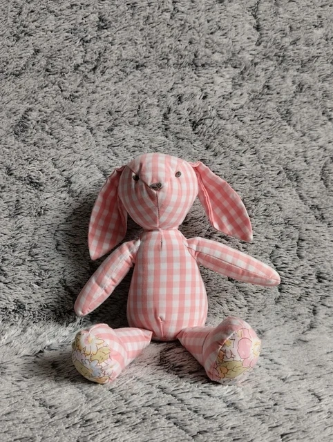 Doudou lapin vichy rose et blanc - Jacadi - Peluche a carreaux et fleurs -