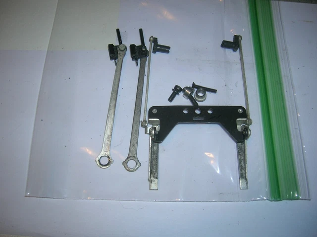 thumbnail image 2 of Lionel Parts – Left & Right Valve Gear Assembly For 726, 736, 229 Locomotives – 1:48 Scale, O Gauge 2 of 3