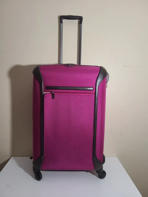 TUMI Alpha Extended Trip 25 Inch Spinner Luggage. Style 28525BY4.