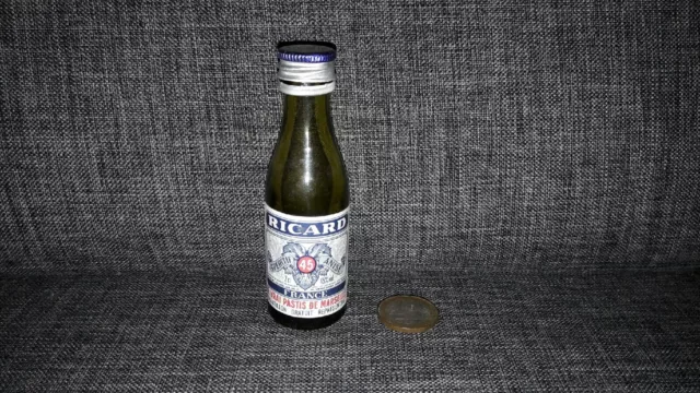 ancienne mignonnette d'alcool lot 4 bouteille Ricard Casanis pastis Berger  blanc