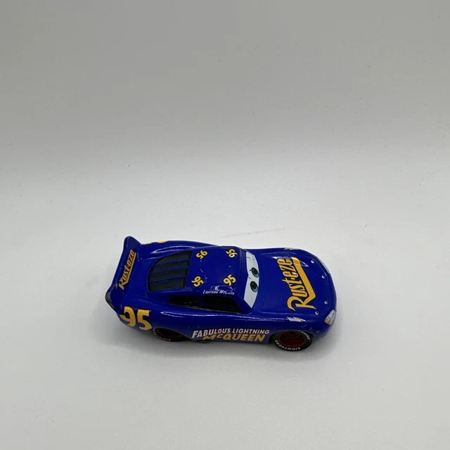 DISNEY PIXAR CARS 3 Fabulous Lightning McQueen Diecast 1:55 Bundle ...