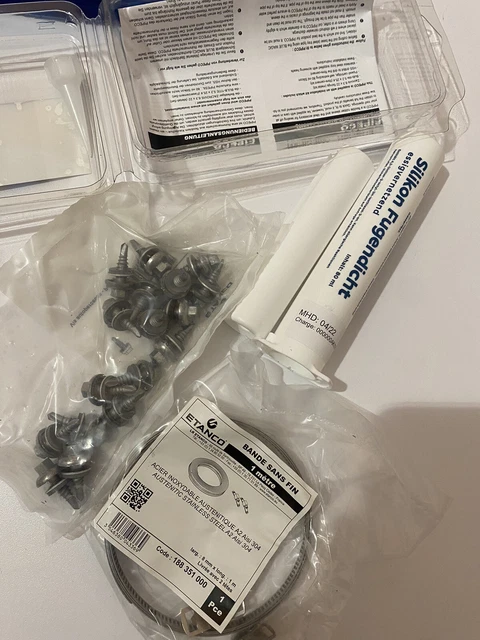 Kit complet de fixations manchon pipeco sortie de toit