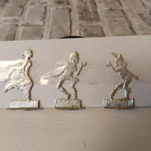 https://www.picclickimg.com/4c0AAOSwjR5h4trR/Zinnfiguren-Flat-Figures-Western-Miniatures-Pixie.webp