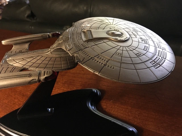 STAR TREK THE Next Generation USS Enterprise NCC-1701-D (Franklin Mint ...