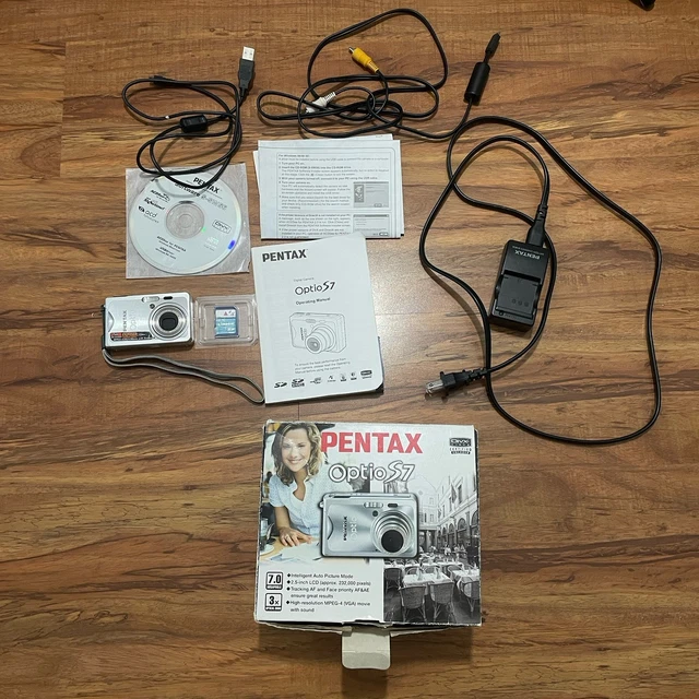 PENTAX OPTIO S7 Digital Camera 7.0MP 3x Zoom Complete With