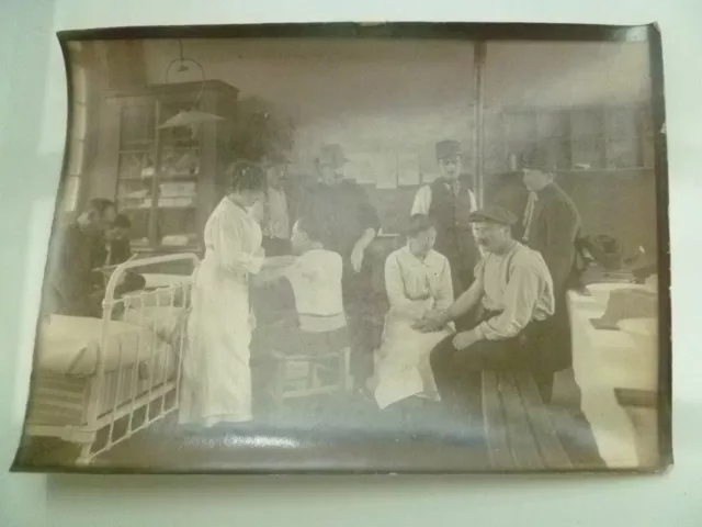 Photo Ancienne Infirmieres Soldats Hopital 1914-1918