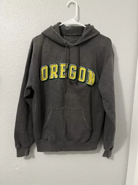 Vintage Champion Oregon Ducks Pullover Hoodie Sweatshirt Mens Size Medium.