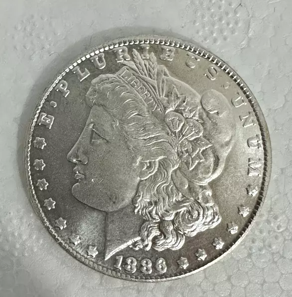 Hot！1886 S Morgan Dollar BU Uncirculated Mint State 90% Silver $1 US Coin ！