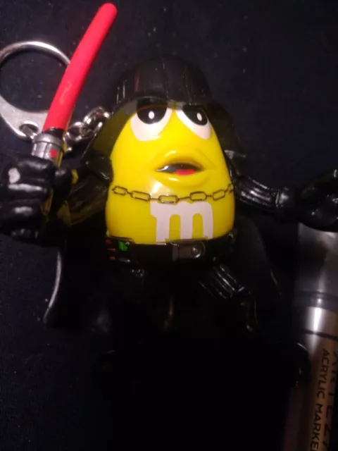 M & M Mars Yellow Peanut Star Wars Darth Vader Flashlight KeyChain M And M 2