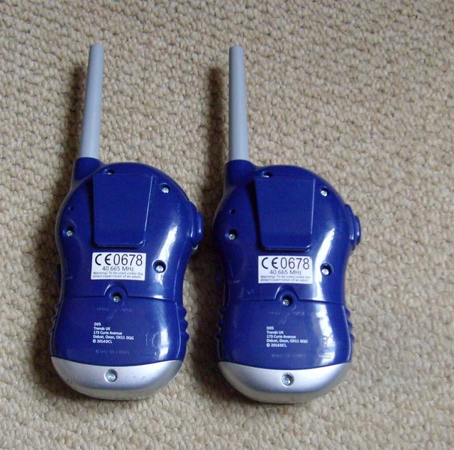 Discovery Channel D05 FM Walkie Talkies 2014 2