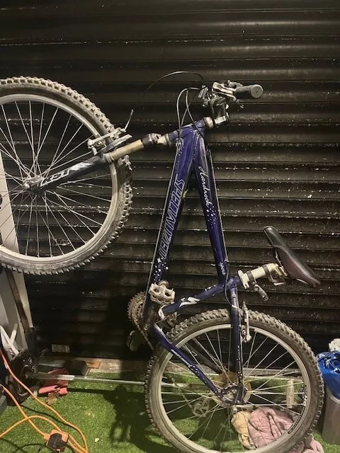 SPECIALIZED HARDROCK MOUNTAIN Bike Small 50.00 PicClick UK