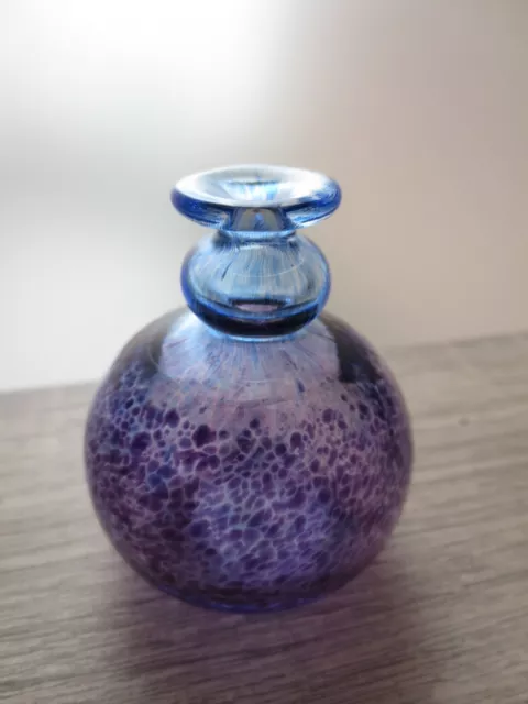 Kosta Boda  Künstler Glas Miniatur Vase signiert B. Vallien Sweden Art Glass