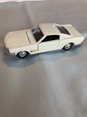 dinky ford mustang