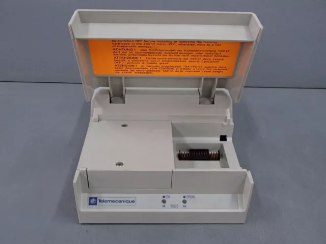 TSXTPE01        - TELEMECANIQUE -       TSXTPE 01  /      PROM programmer  USED 2