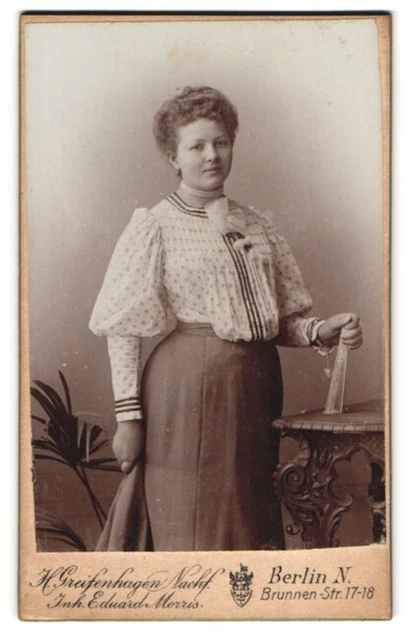 Fotografie H. Greifenhagen Nachf., Berlin, Brunnen-Straße 17-18, Sympathische D