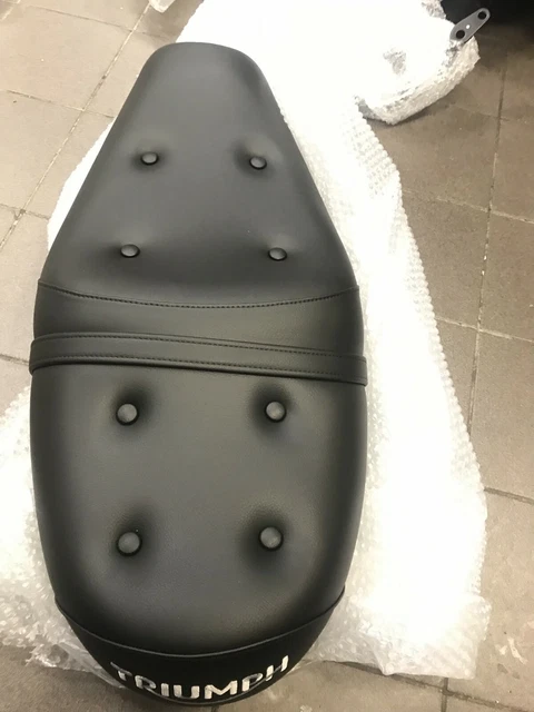 triumph t120 king and queen seat