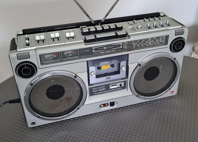 Radio-cassette Sharp QT77HW - Excellent état - Vintage