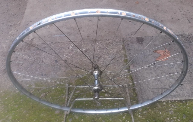 Ruota Anteriore Bici 28 Pollici - Cerchio 700x35 In Alluminio, Compatibile Con City Bike Olandesi