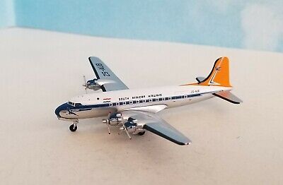 AeroClassics ** VERY RARE ** 1:400 Scale  SOUTH AFRICAN  Douglas DC-4, ZS-AUB